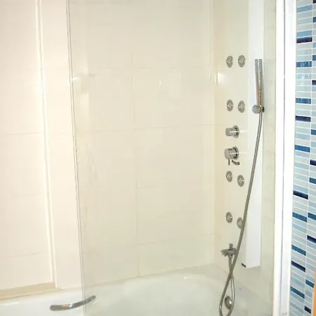 Patacona White Deluxe Daire